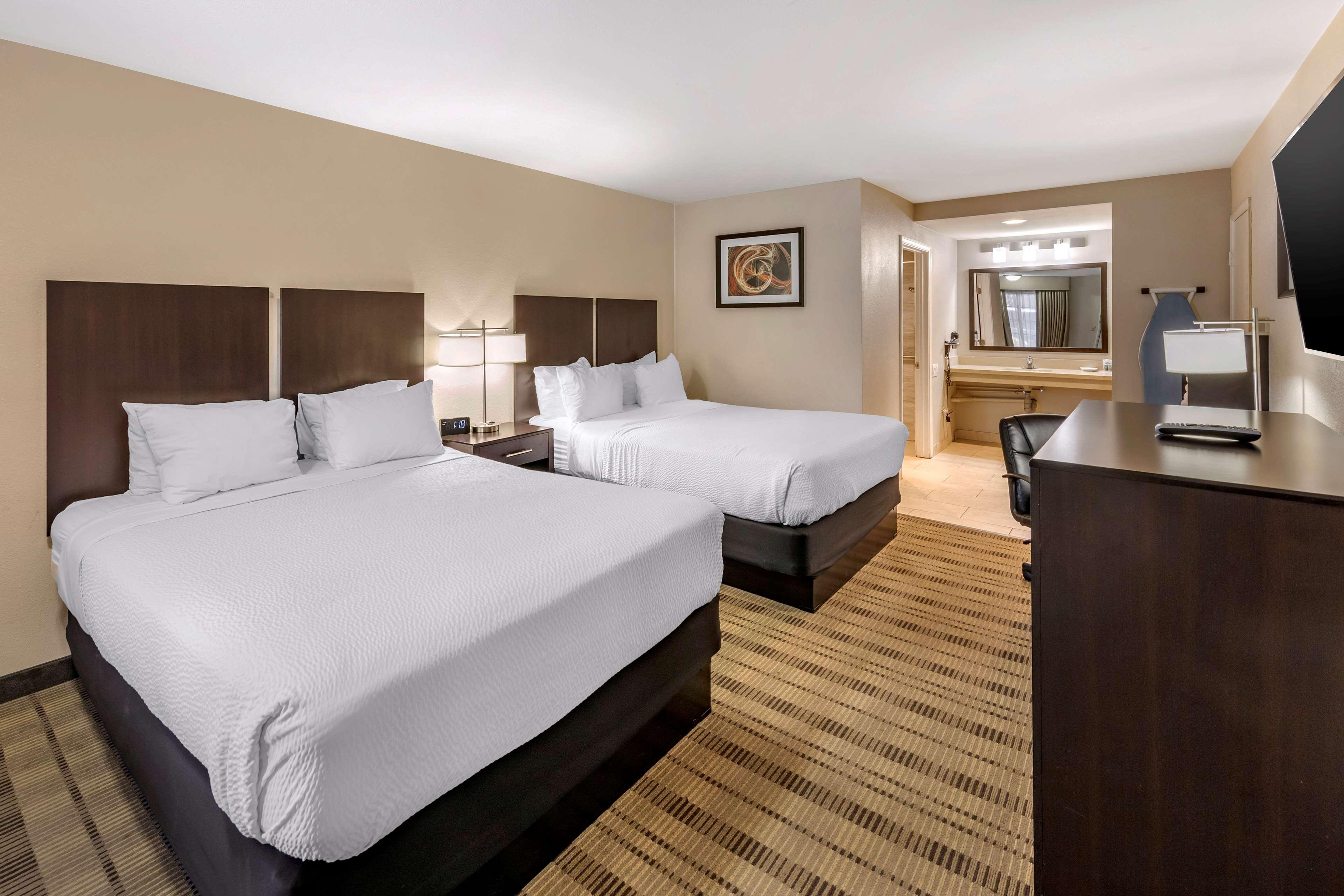 Best Western Country Inn Temecula Exterior photo